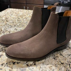 Bexley Chelsea Boots - Light Taupe Suede